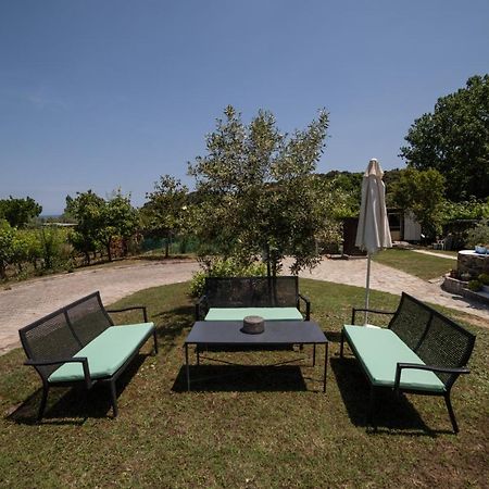 Sotiria House Apartment Sea View Lovely Garden Ierissos Bagian luar foto